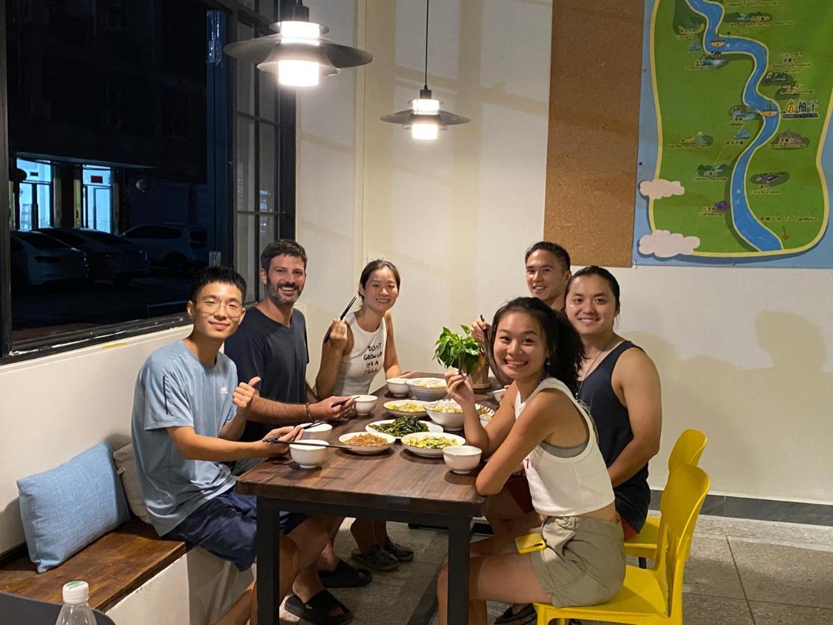 Pomelo Hostel Xingping Yangshuo Luaran gambar