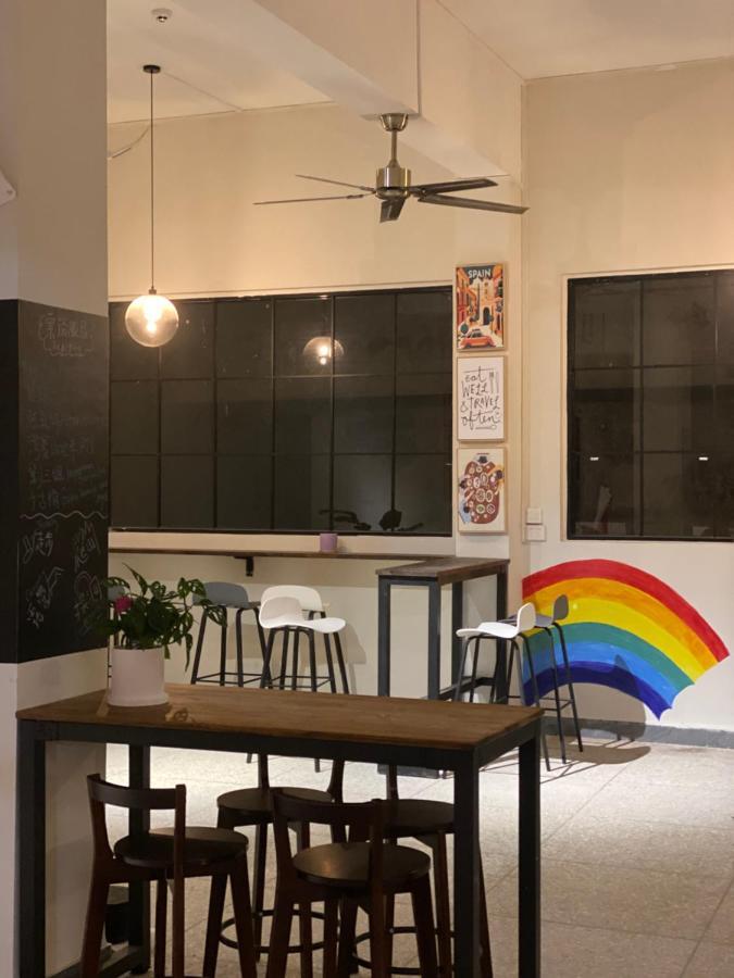 Pomelo Hostel Xingping Yangshuo Luaran gambar