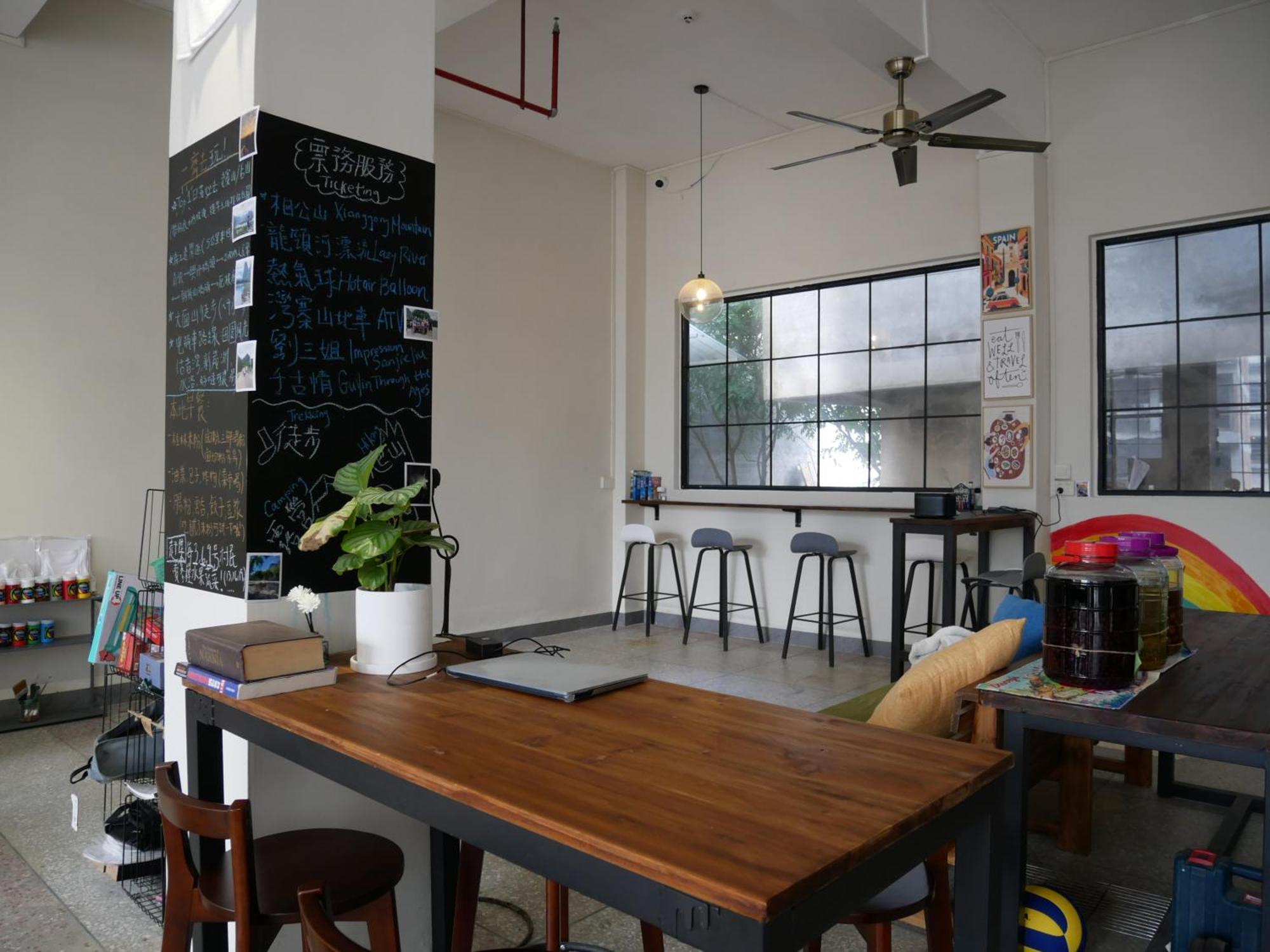 Pomelo Hostel Xingping Yangshuo Luaran gambar